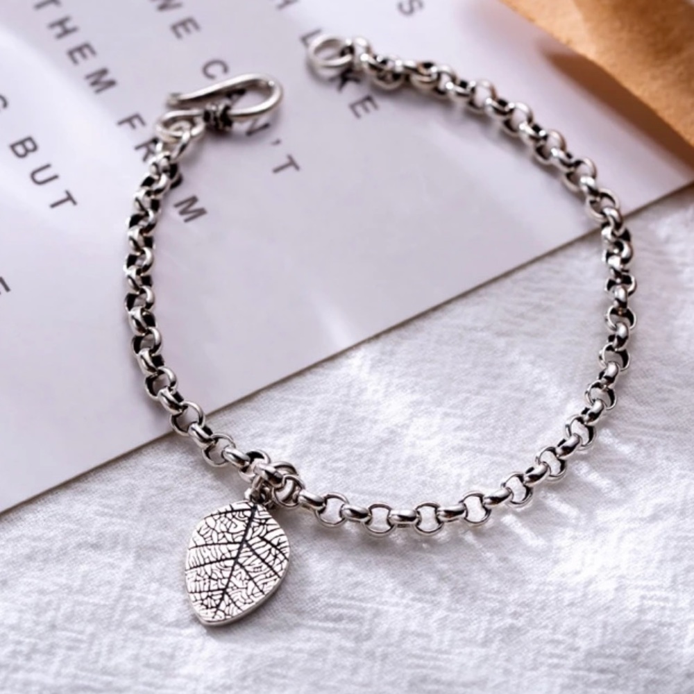 NEW 925 STERLING SILVER VINTAGE LEAF CHARM BRACELET, NICE BRACELET,CUTE BRACELET - Picture 2 of 9
